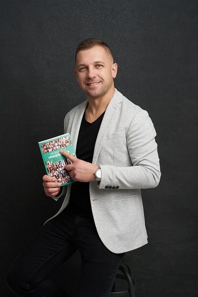 Generali - Dariusz Sarota