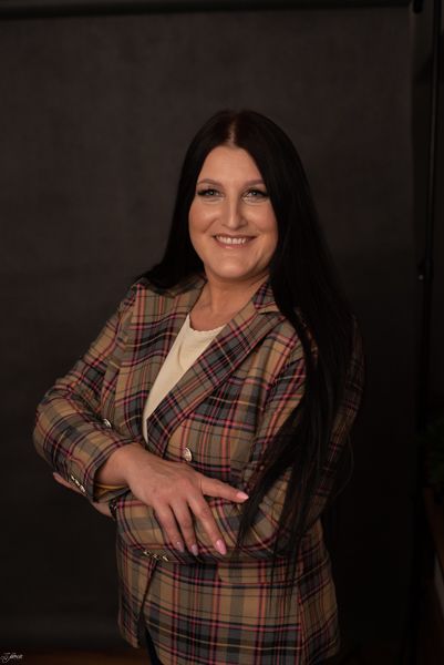Generali - Lilla Winniczuk