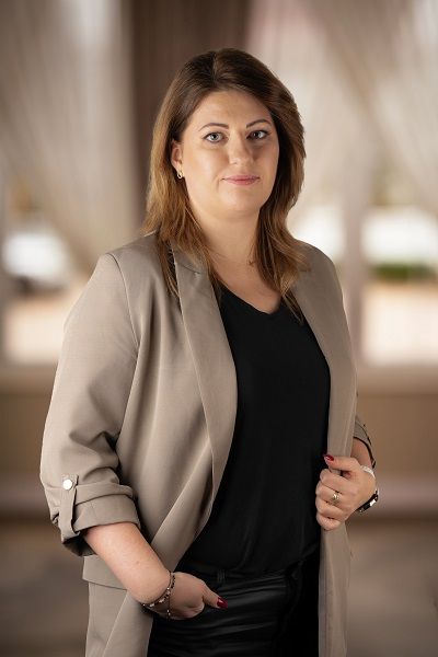 Generali - Sylwia Łoś